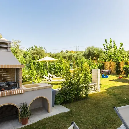 Βίλα Kallisti Villas, Family Paradise, By Thinkvilla *