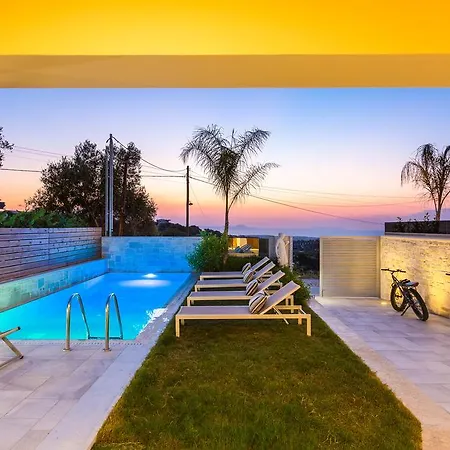 Kallisti Villas, Family Paradise, By Thinkvilla Κυριάννα