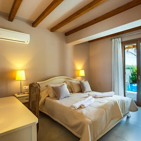 Kallisti Villas, Family Paradise, By Thinkvilla Κυριάννα